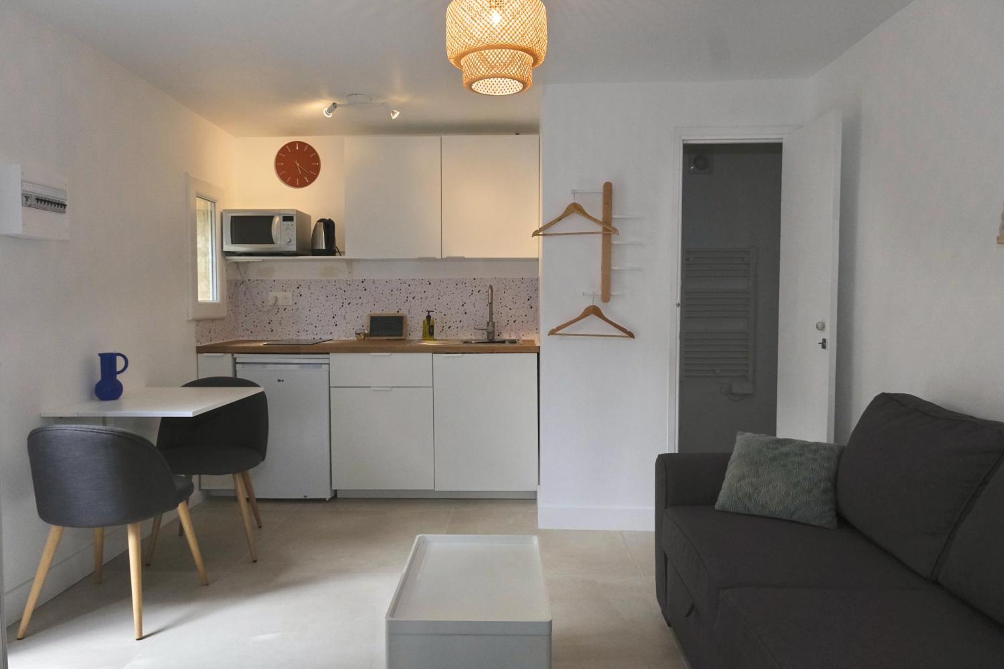 Studio Independant Avec Jardin Bouc-Bel-Air Exterior foto